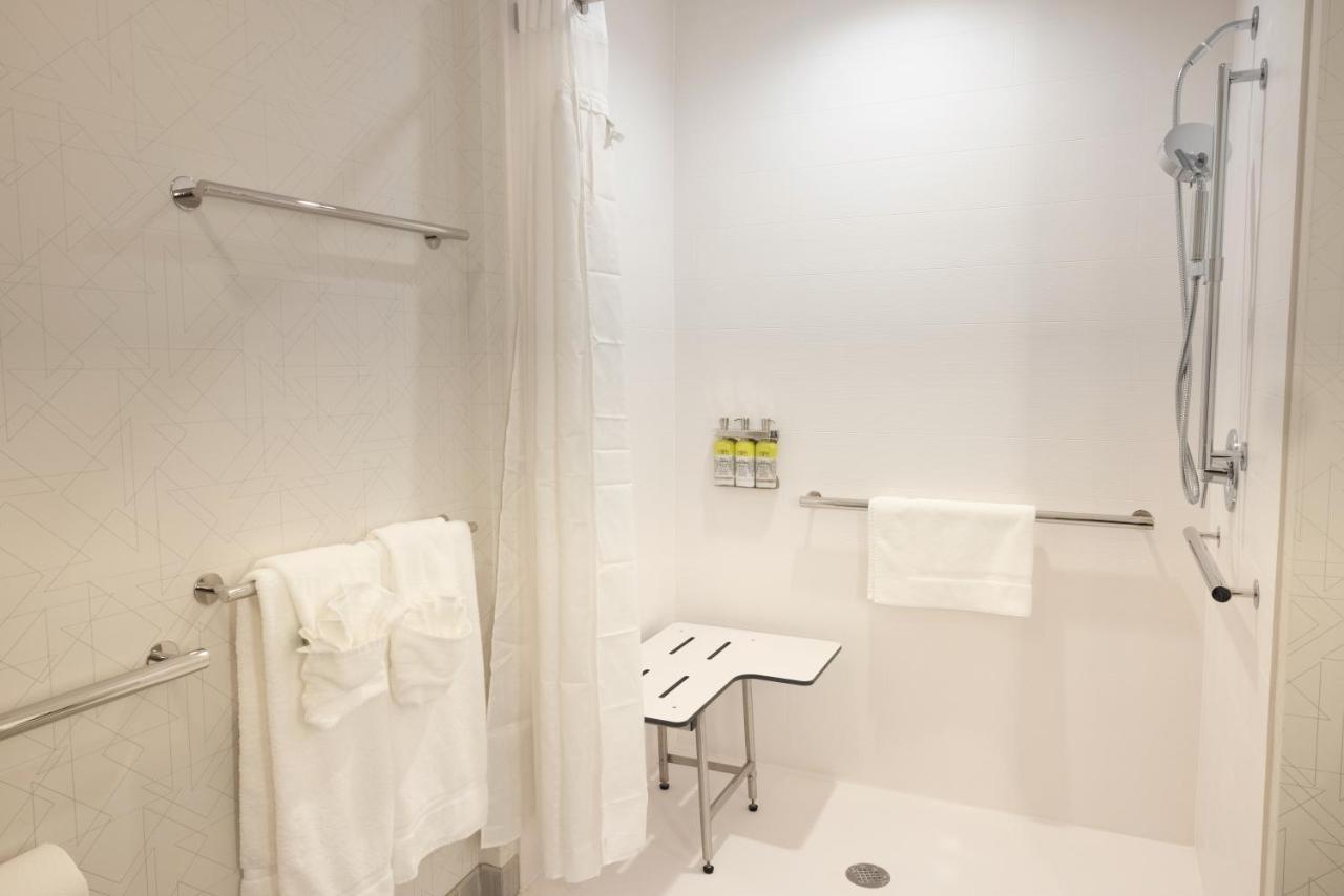 Holiday Inn Express & Suites - Harrisonburg University Area By Ihg מראה חיצוני תמונה